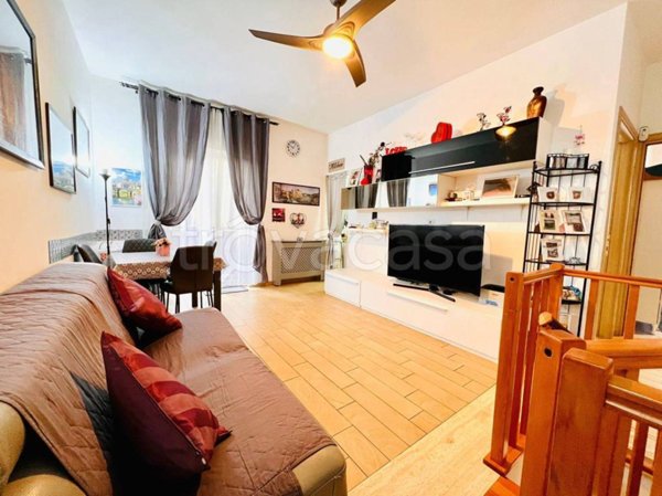 appartamento in vendita a Roma in zona Tor Bella Monaca