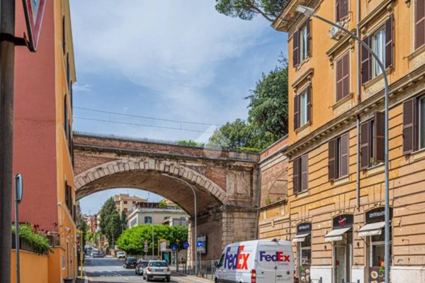 appartamento in vendita a Roma in zona Aurelio