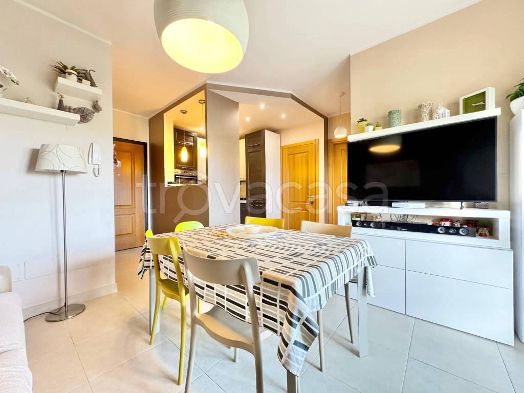 appartamento in vendita a Roma in zona Ponte di Nona