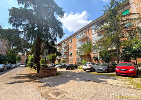 appartamento in vendita a Roma in zona Prenestino-Centocelle