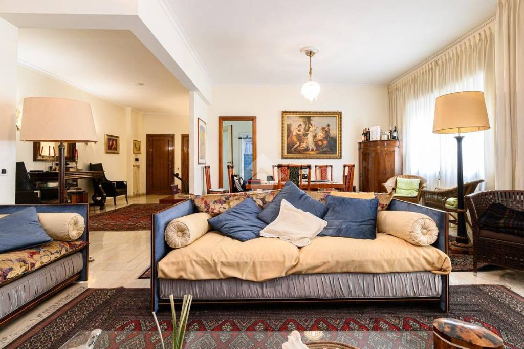 appartamento in vendita a Roma in zona Aurelio