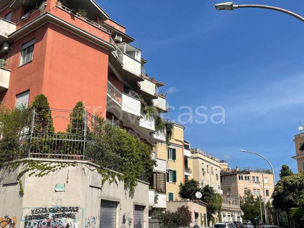 appartamento in vendita a Roma in zona Gianicolense