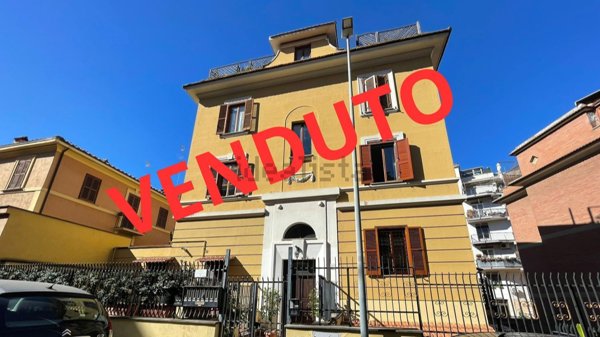 appartamento in vendita a Roma in zona Portuense