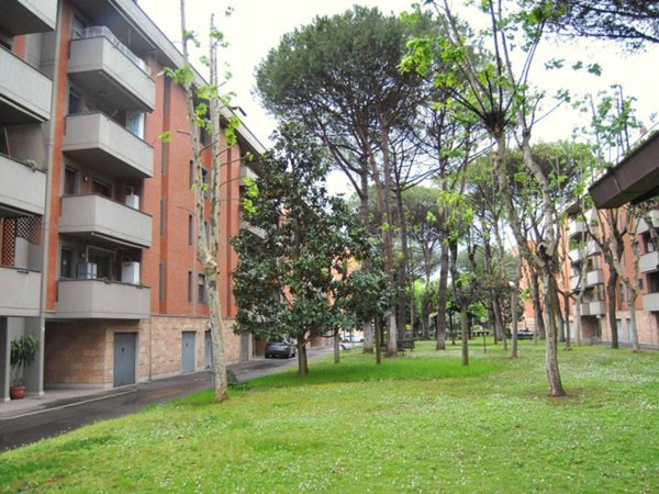 appartamento in vendita a Roma in zona Casal Palocco