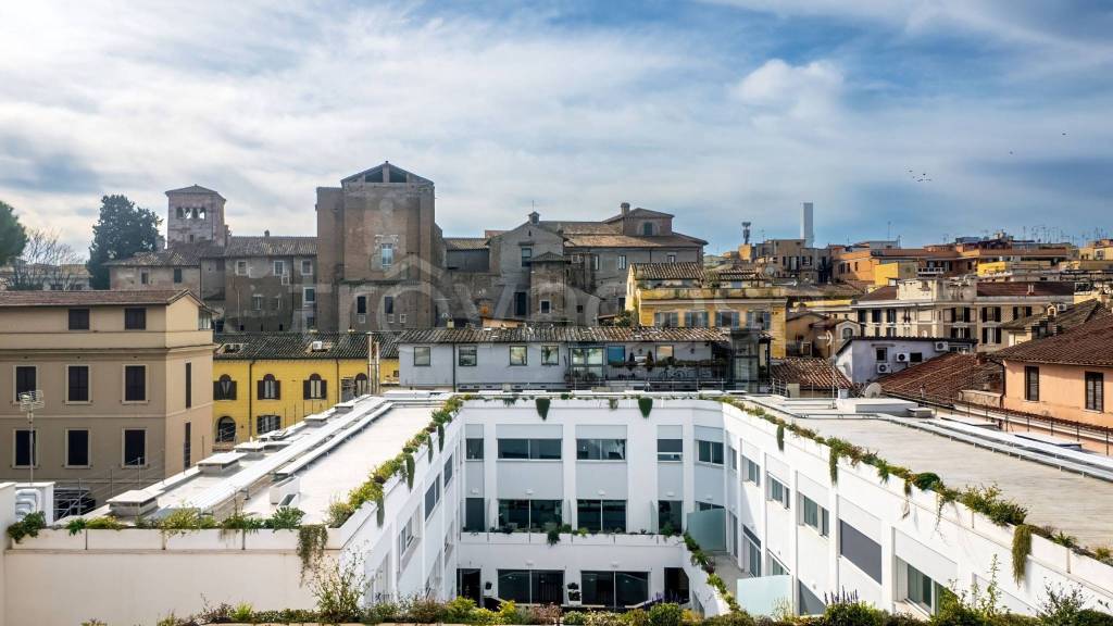 appartamento in vendita a Roma in zona Celio