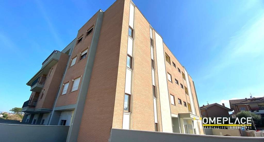 appartamento in vendita a Roma in zona Borghesiana