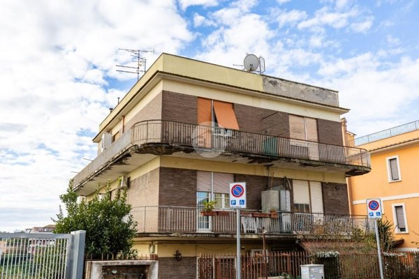 appartamento in vendita a Roma in zona Torrevecchia