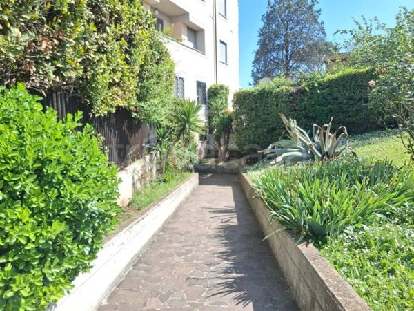 appartamento in vendita a Roma in zona Finocchio