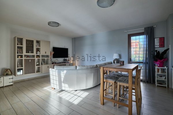 casa indipendente in vendita a Roma in zona Torre Gaia