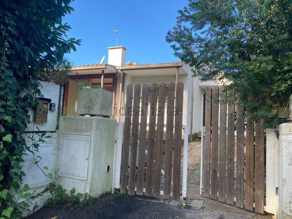 casa indipendente in vendita a Roma in zona Olgiata
