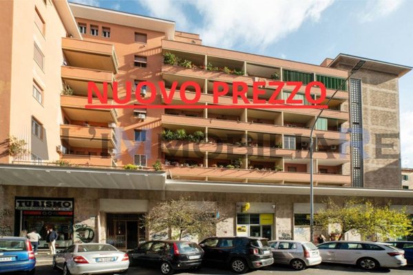 appartamento in vendita a Roma in zona Ostiense