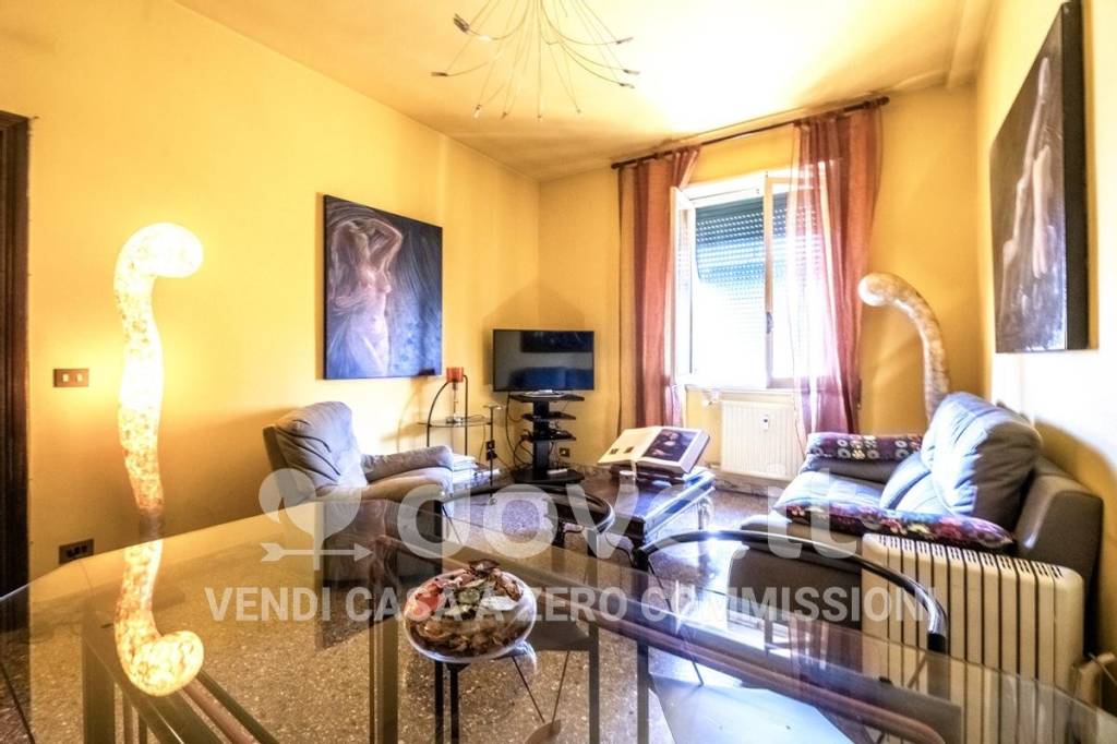 appartamento in vendita a Roma in zona Appio Latino