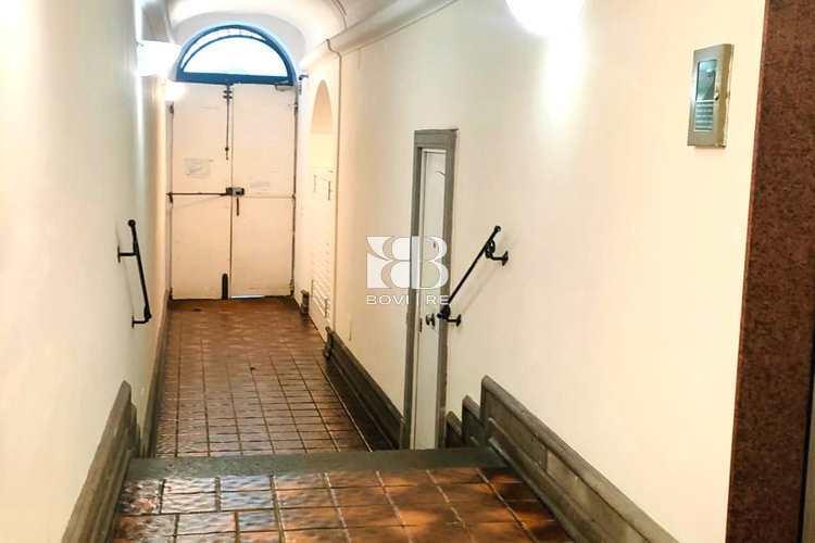 negozio in vendita a Roma in zona Campo Marzio