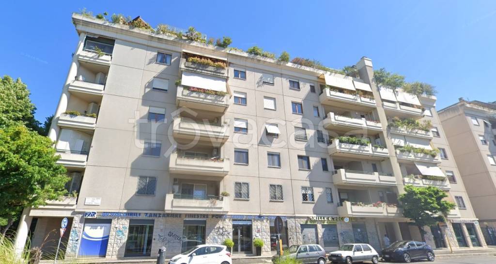 appartamento in vendita a Roma in zona Torrino