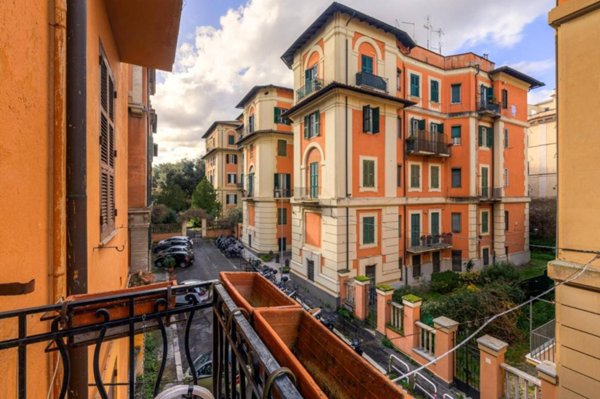 appartamento in vendita a Roma in zona Rione Prati