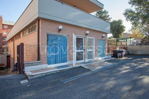 quadrivano in vendita a Roma in zona Acilia