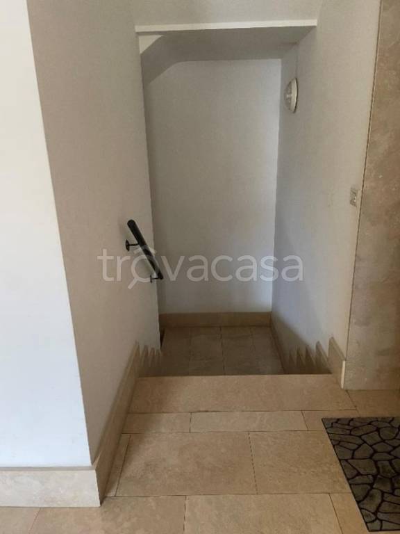 appartamento in vendita a Roma in zona Lunghezza