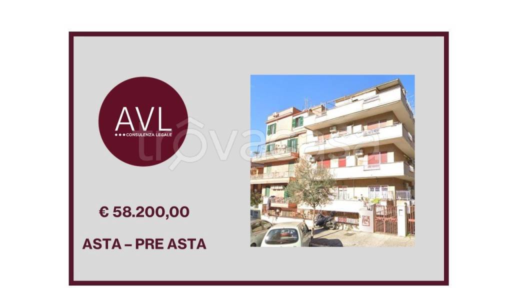 appartamento in vendita a Roma in zona Prenestino-Centocelle