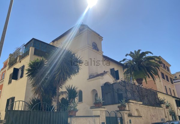 casa indipendente in vendita a Roma in zona Trieste