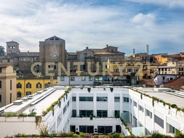 appartamento in vendita a Roma in zona Celio
