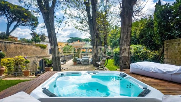 casa indipendente in vendita a Roma in zona Aurelio