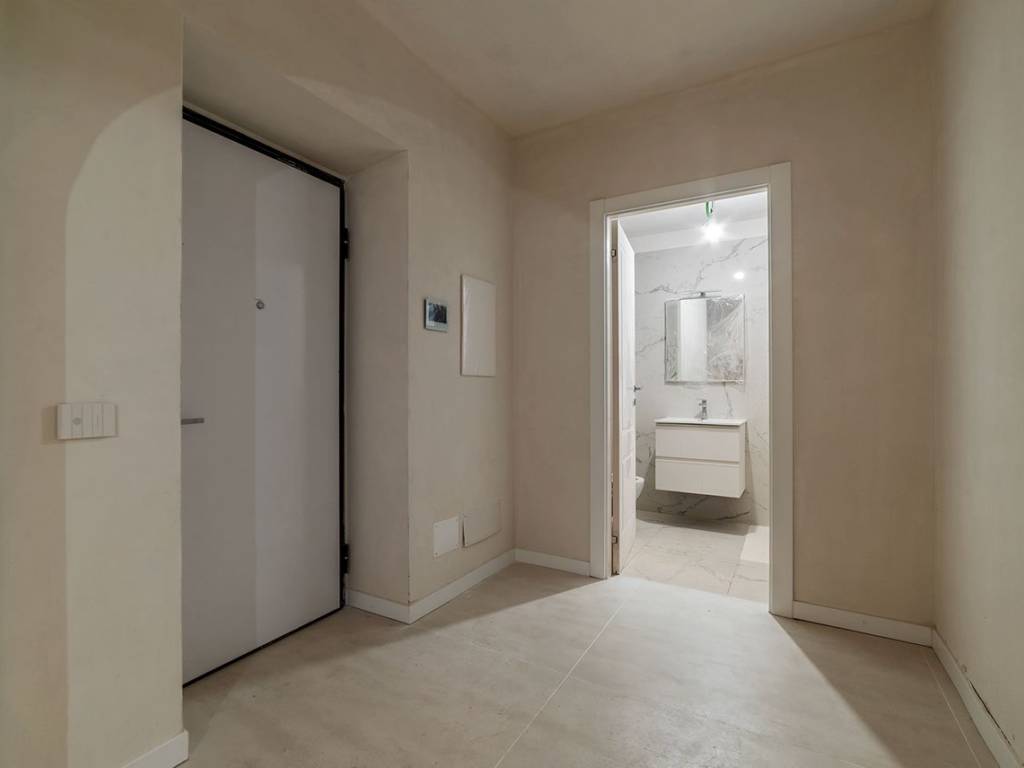 ufficio in vendita a Roma in zona Tor di Quinto