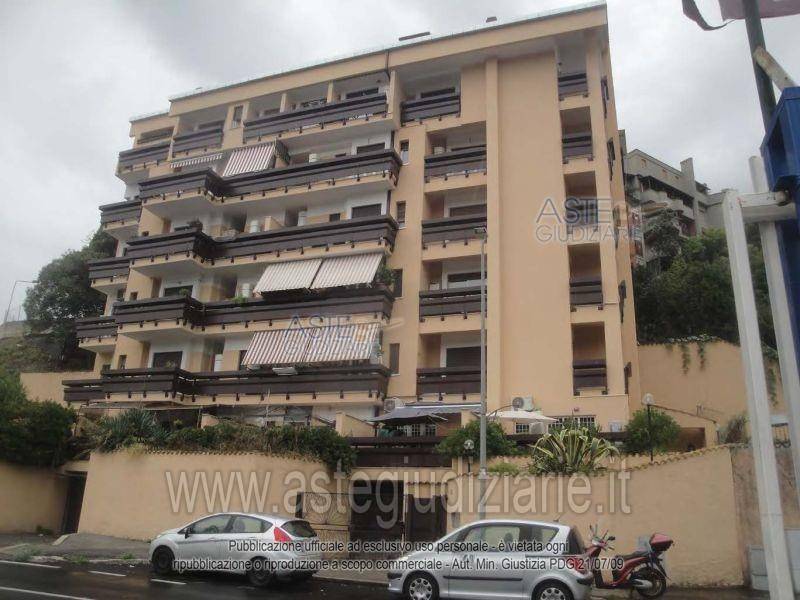 appartamento in vendita a Roma in zona Tomba di Nerone