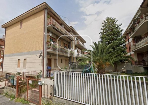 appartamento in vendita a Roma in zona Prenestino-Centocelle