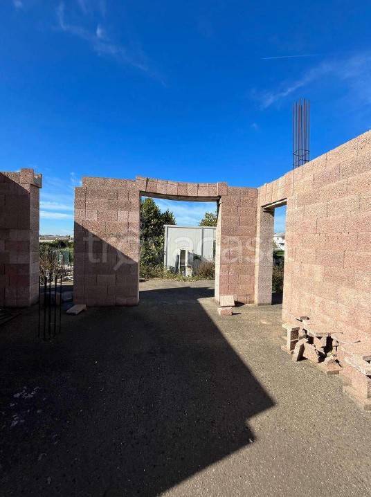 appartamento in vendita a Roma in zona Piana del Sole