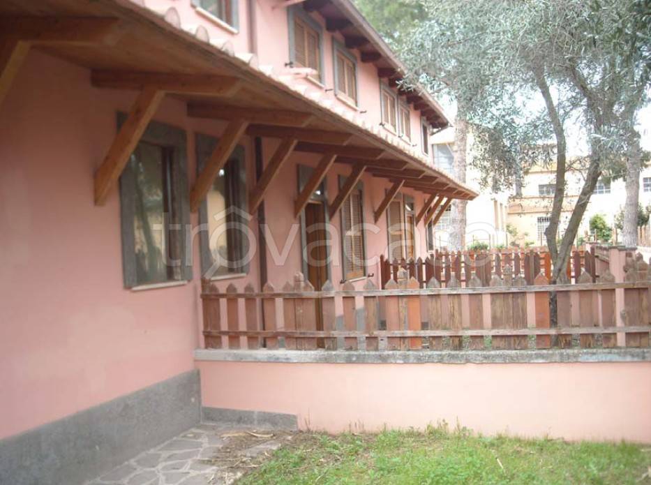appartamento in vendita a Roma in zona Settecamini