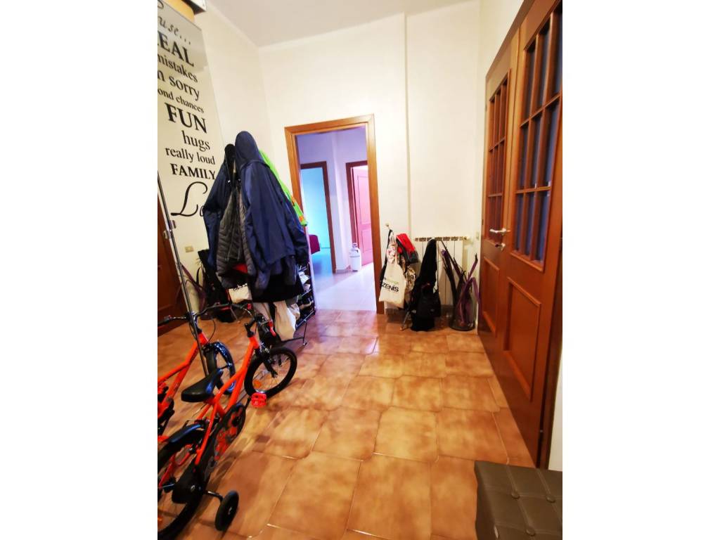 appartamento in vendita a Roma in zona Sette Bagni