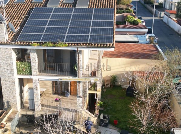 casa indipendente in vendita a Roma in zona Dragona/Bagnoletto