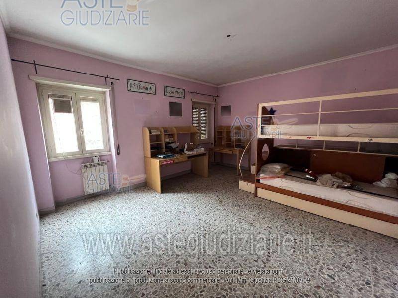 appartamento in vendita a Roma in zona Portuense