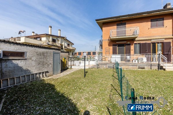 casa indipendente in vendita a Roma in zona Palmarola