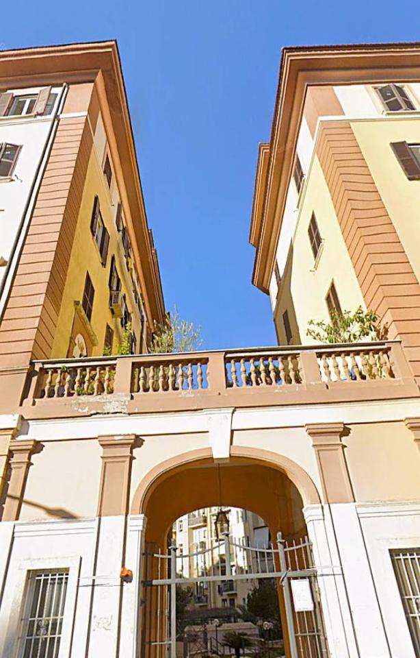 appartamento in vendita a Roma in zona Tuscolano