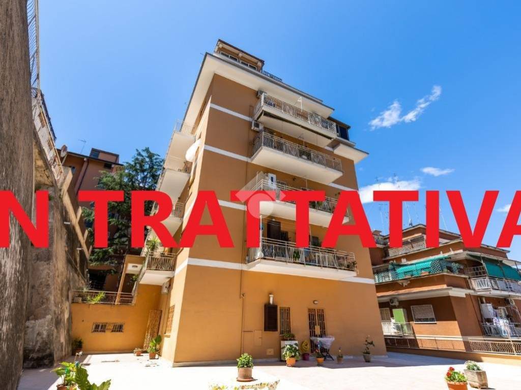 appartamento in vendita a Roma in zona Primavalle