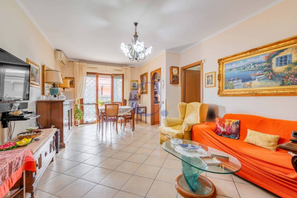 appartamento in vendita a Roma in zona Massimina/Casal Lumbroso