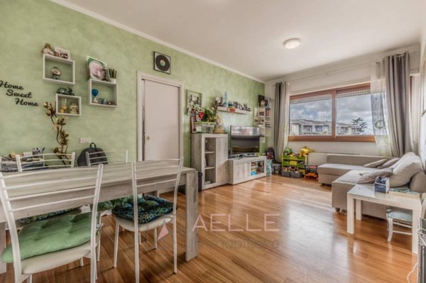 appartamento in vendita a Roma in zona Acilia
