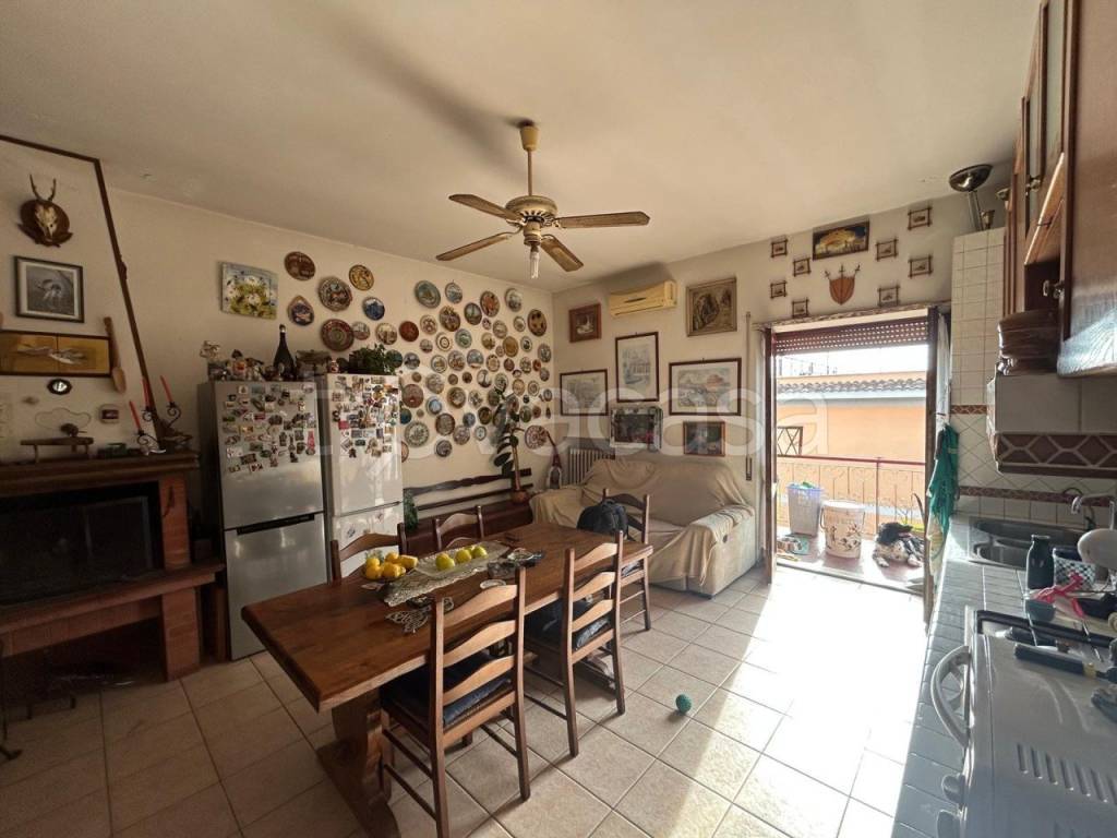 appartamento in vendita a Roma in zona Massimina/Casal Lumbroso