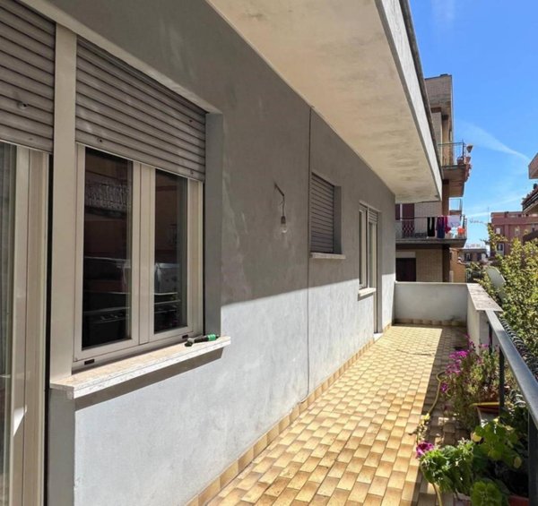 appartamento in vendita a Roma in zona Aurelio