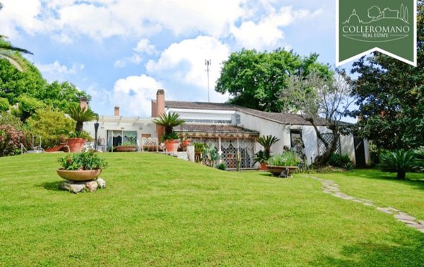 casa indipendente in vendita a Roma in zona Olgiata