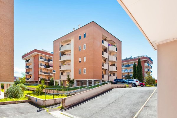 appartamento in vendita a Roma in zona Ponte di Nona