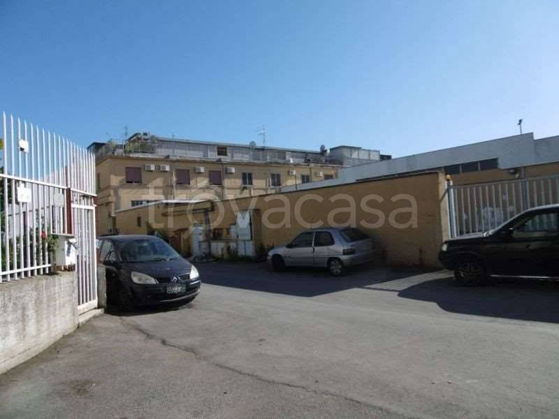 appartamento in vendita a Roma in zona Settecamini