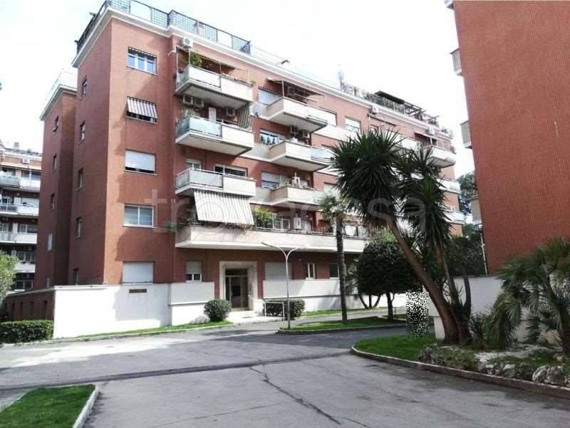 appartamento in vendita a Roma in zona Monte Sacro/Talenti