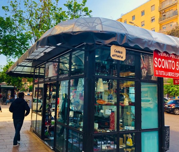 negozio in vendita a Roma in zona Ostiense
