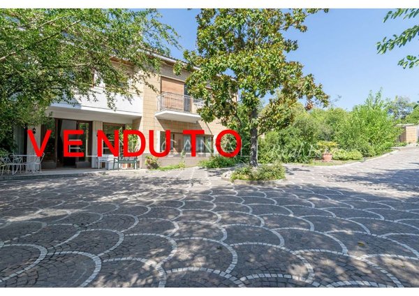 villa in vendita a Roma in zona Montespaccato