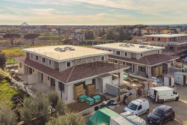 casa indipendente in vendita a Roma in zona Borghesiana