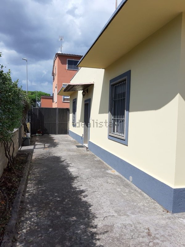 appartamento in vendita a Roma in zona Tor Vergata/Torrenova