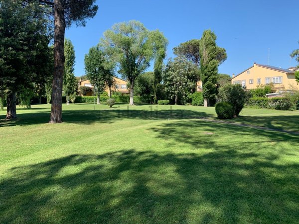 appartamento in vendita a Roma in zona Casal Palocco