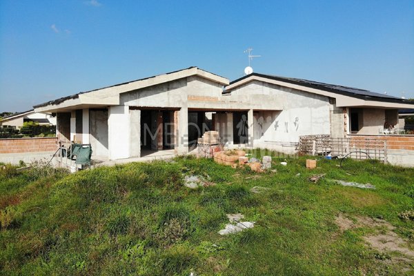 casa indipendente in vendita a Roma in zona Ostiense